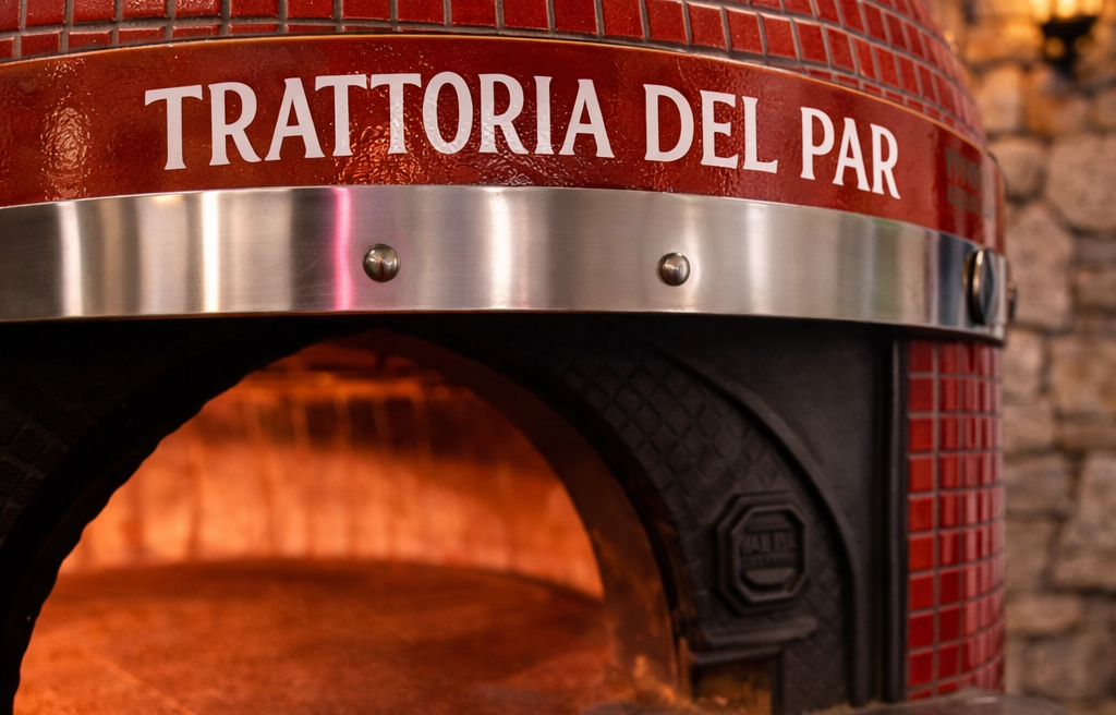 Four napolitain à bois de la Trattoria del Par à Chaudes-Aigues
